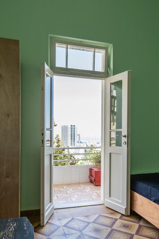 Sea&Stone Apartment Хайфа Стая снимка