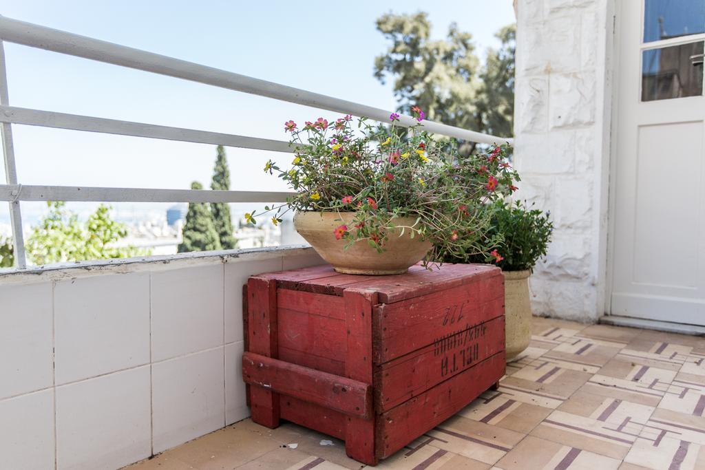 Sea&Stone Apartment Хайфа Екстериор снимка