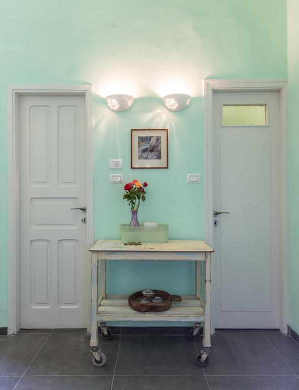 Sea&Stone Apartment Хайфа Стая снимка